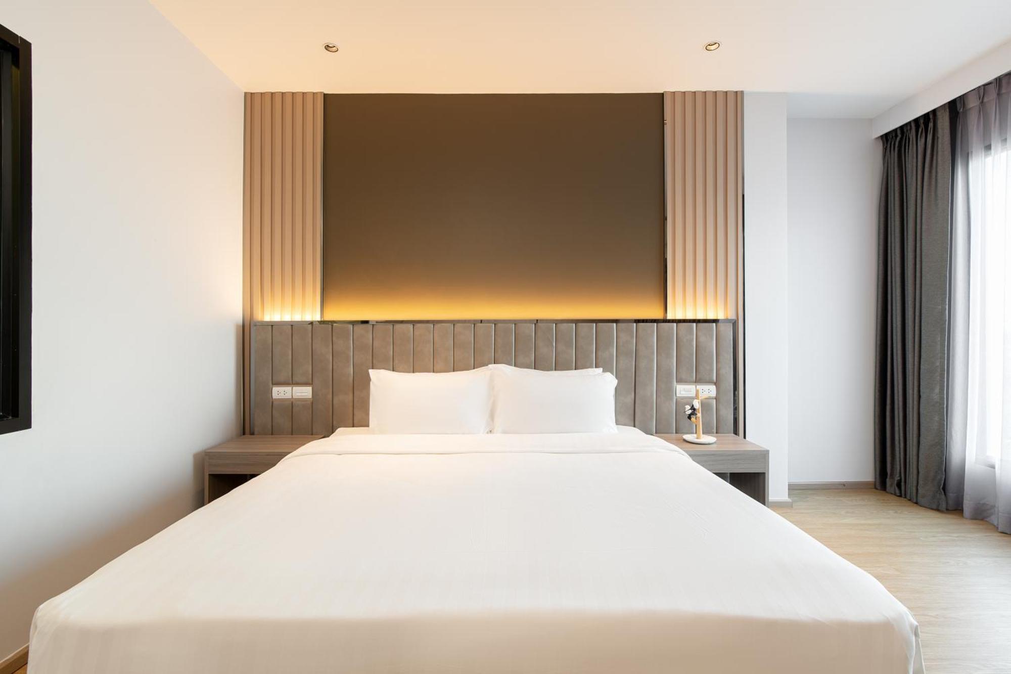Crystal Srivaree Suvarnabhumi Hotel Ban Khlong Bang Krathiam Rum bild