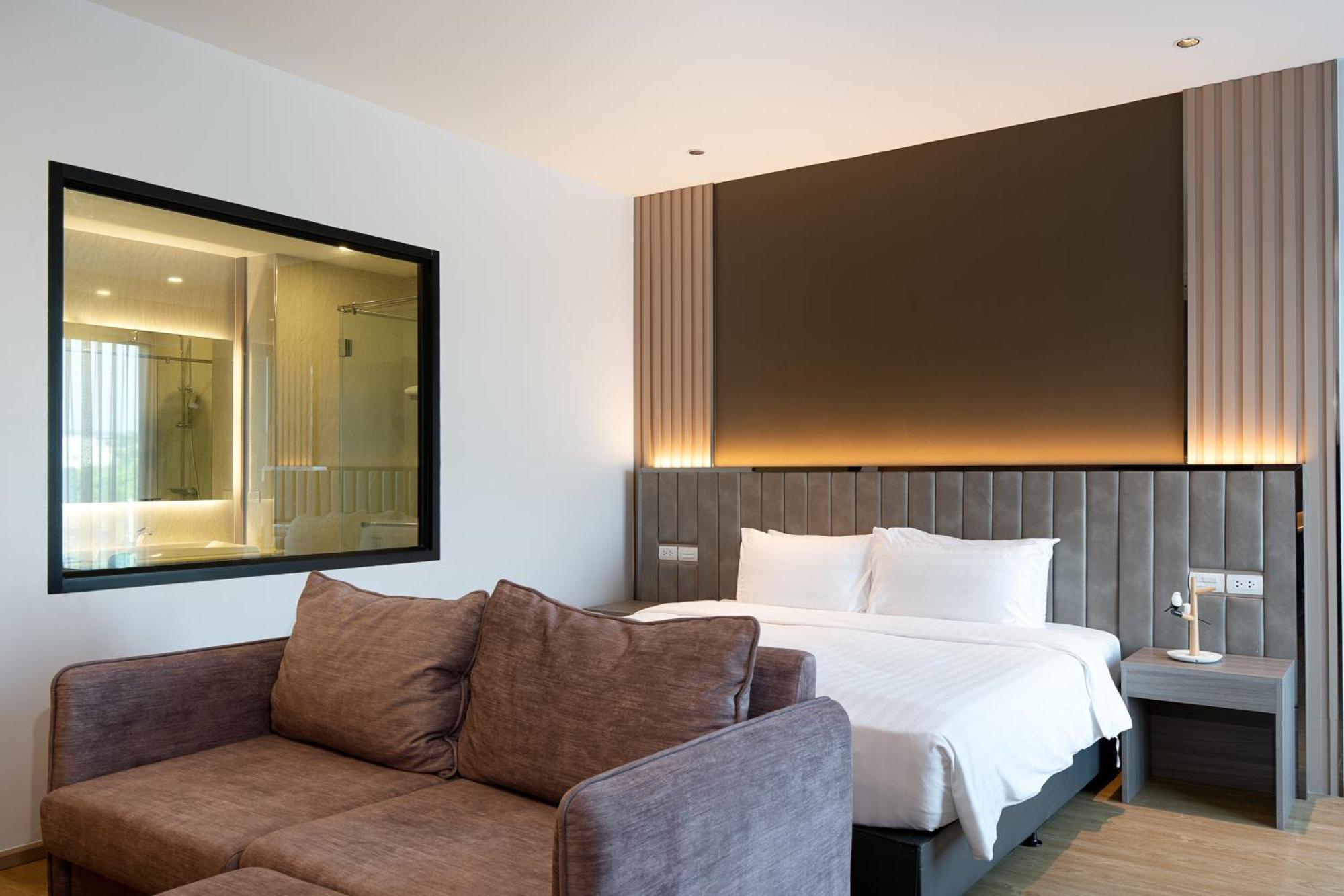 Crystal Srivaree Suvarnabhumi Hotel Ban Khlong Bang Krathiam Rum bild