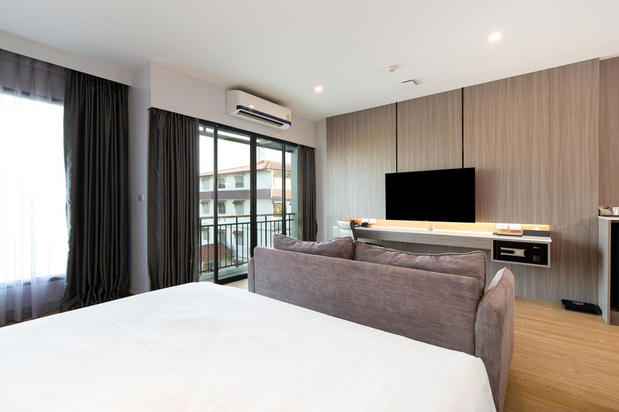 Crystal Srivaree Suvarnabhumi Hotel Ban Khlong Bang Krathiam Rum bild