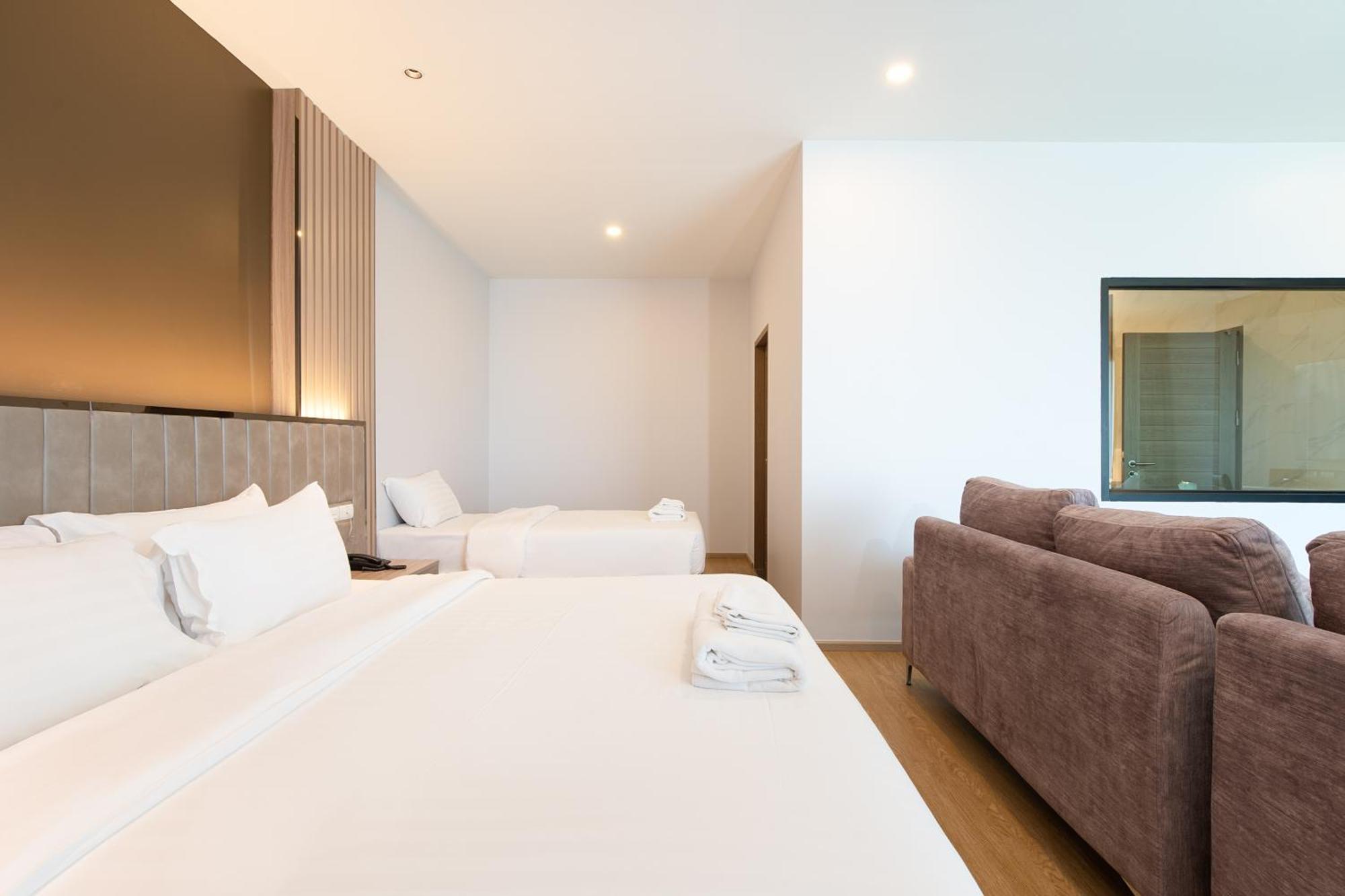 Crystal Srivaree Suvarnabhumi Hotel Ban Khlong Bang Krathiam Rum bild