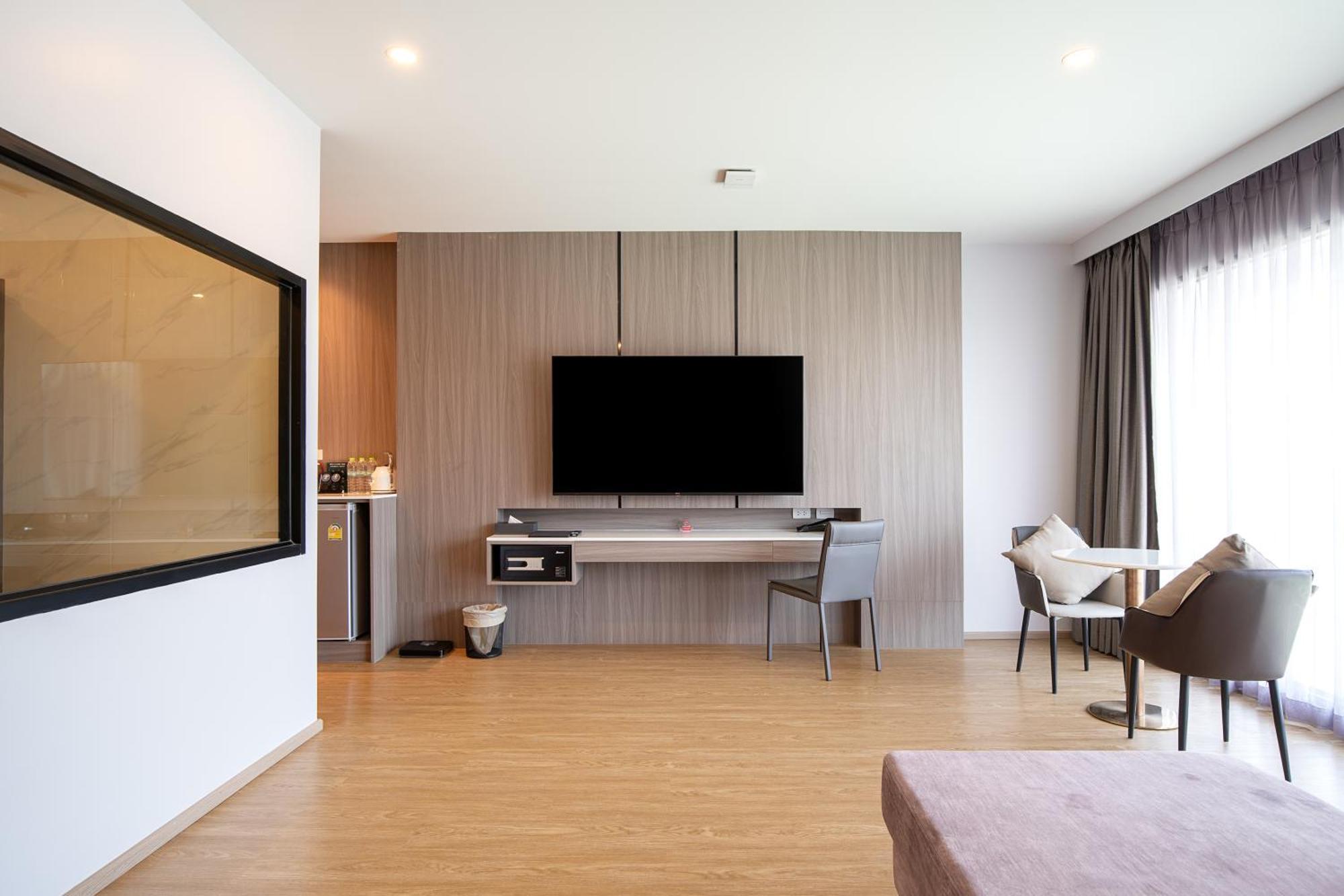 Crystal Srivaree Suvarnabhumi Hotel Ban Khlong Bang Krathiam Rum bild