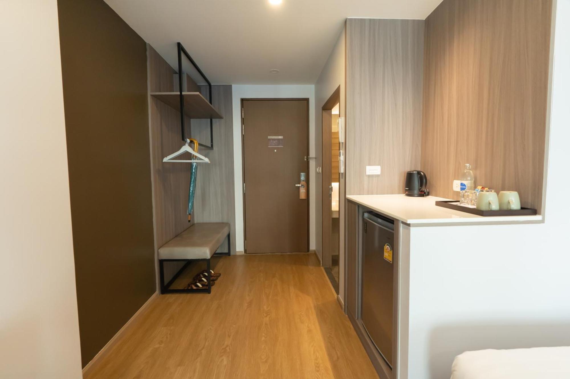 Crystal Srivaree Suvarnabhumi Hotel Ban Khlong Bang Krathiam Exteriör bild